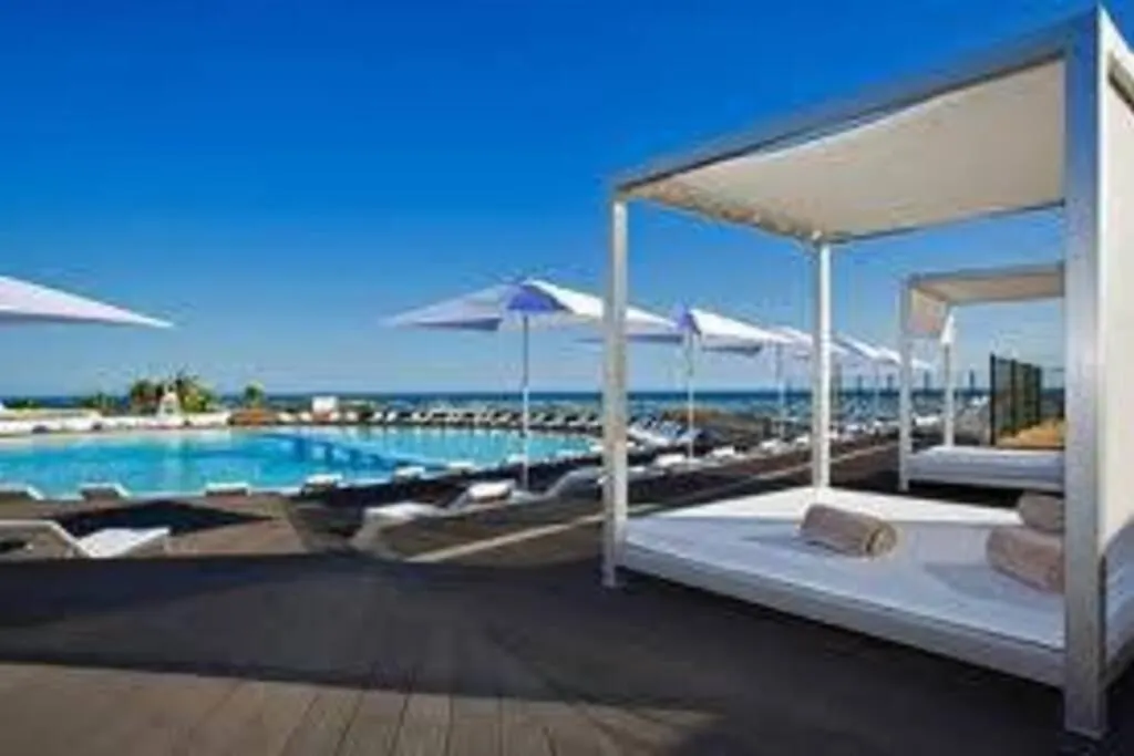 Stunning 3 Bed Villa In Vale Do Lobo With Resort Membership 3 Mins From Beach And Golf Loule