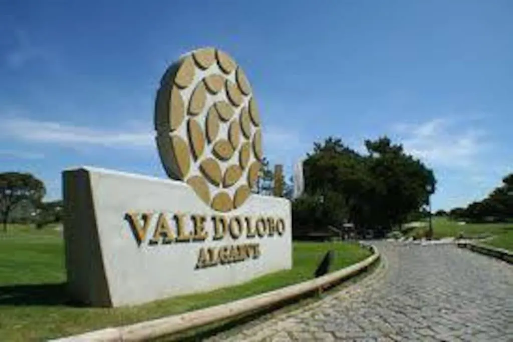 Apartment Stunning 3 Bed Villa In Vale Do Lobo With Resort Membership 3 Mins From Beach And Golf Loule